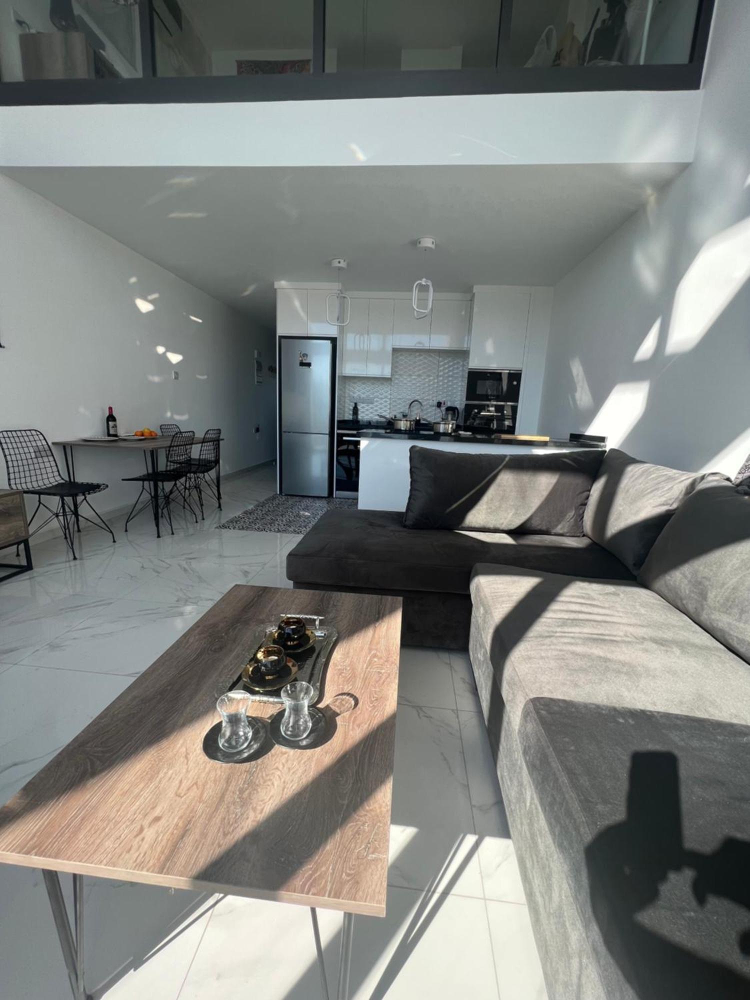 Hermes Penthouse Akanthou Esterno foto